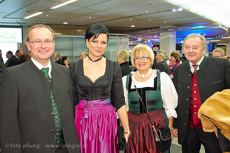 Mag. Johannes Waidbacher (Bürgermeister Braunau) mit Gattin Silke