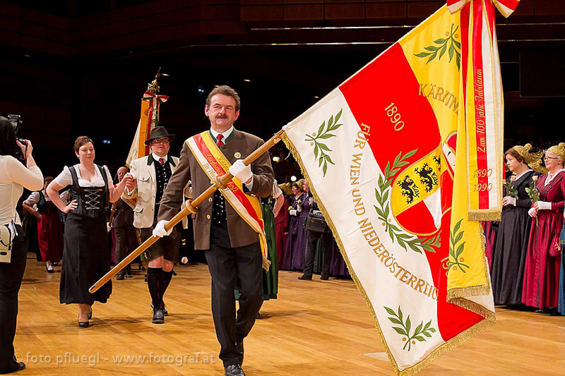 Auftritt im Oberösterreichischer Tracht 